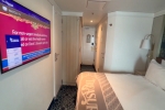 Deluxe-Oceanview Stateroom Cabin 7002. Picture