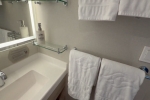 Deluxe-Oceanview Stateroom Cabin 7002. Picture