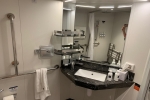 Yacht-Club-Interior Stateroom Cabin 18028. Picture