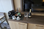 Spa Junior Suite Stateroom Cabin 10724. Picture