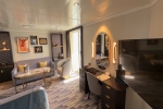 Queen Stateroom Cabin 11006. Picture