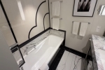 Queen Stateroom Cabin 6236. Picture