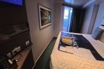 Suite with Whirlpool Bath Stateroom Picture