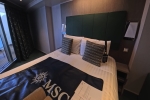 Suite with Whirlpool Bath Stateroom Picture