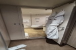 Yacht-Club-Deluxe Stateroom Cabin 15019. Picture