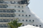 Harmony of the Seas Ship Picture  2