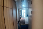 Deluxe Verandah Stateroom Picture