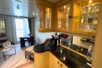 Queens Suite Cabin Picture