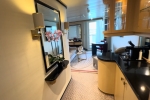 Queens Suite Cabin Picture