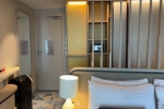 Junior Stateroom Cabin 9530. Picture