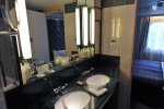 Sapphire Verandah Suite Stateroom Picture