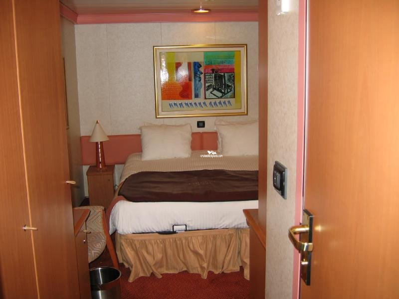 Carnival Liberty Cabin 7436 Pictures