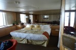 Deluxe Suite Stateroom Picture