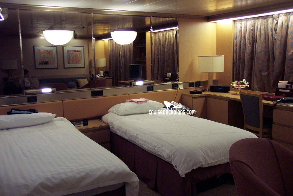 Arcadia Deck 4 Deck Plan Tour