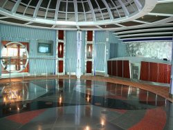 Radiance of the Seas Viking Crown Lounge picture