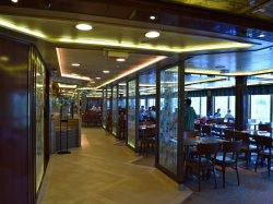 Royal Princess III Horizon Bistro and Court picture