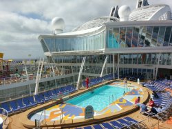 Symphony of the Seas Sports Pool picture