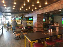 Symphony of the Seas Playmakers Bar picture