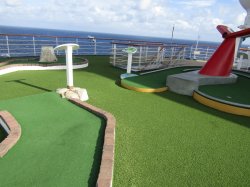 Mini Golf picture