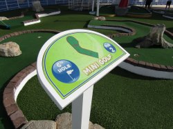 Mini Golf picture