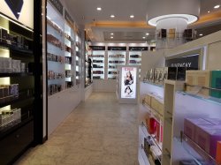 Perfume Shop picture