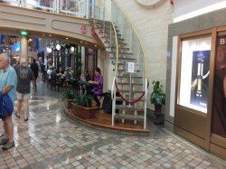 Mariner of the Seas Royal Promenade picture