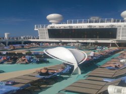 Norwegian Bliss Pool picture