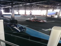 Norwegian Bliss Race Track picture