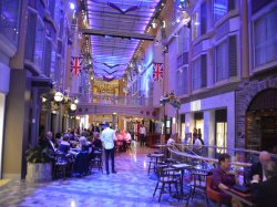 Independence of the Seas Royal Promenade picture