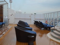 Norwegian Bliss Haven Courtyard Sun Deck picture