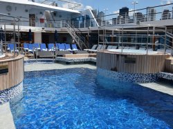 Insignia Pool picture