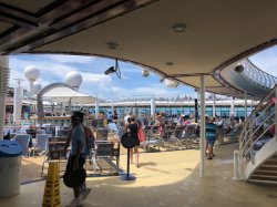 Mariner of the Seas Pools picture