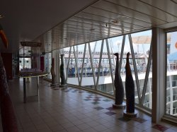 Oasis of the Seas Windjammer Marketplace picture