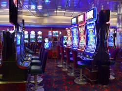 Oasis of the Seas Casino picture