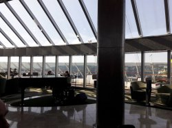 MSC Seaview Top Sail Lounge picture Uploaded in 2018 Photo courtesy of Monica Perin. MSC Seaview Top Sail Lounge picture