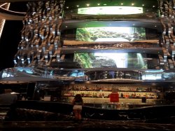 MSC Seaview Seaview Bar picture Uploaded in 2018 Photo courtesy of Monica Perin. MSC Seaview Seaview Bar picture