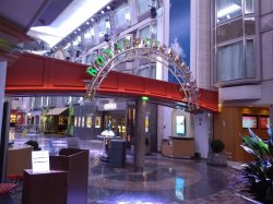 Mariner of the Seas Royal Promenade picture