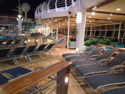 Mariner of the Seas Pools picture