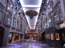 Mariner of the Seas Royal Promenade picture