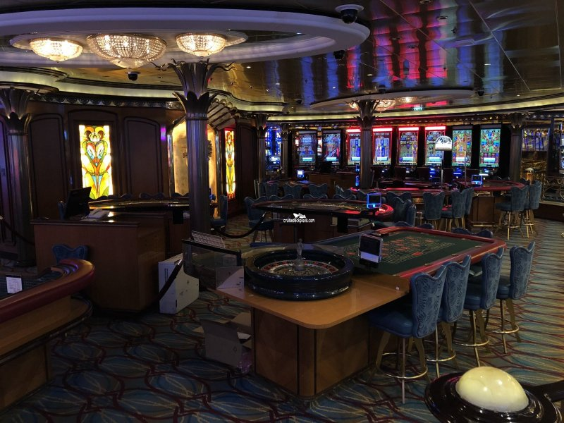 First slot machine First slot machine