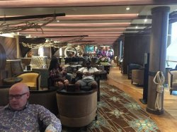 Symphony of the Seas Schooner Bar picture