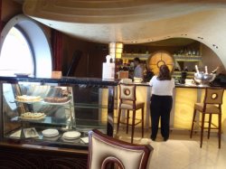 Disney Dream Vista Cafe picture