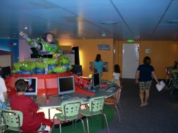 Disney Wonder Oceaneer Lab picture