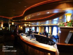 Explorers Lounge picture