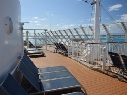 Norwegian Escape Public Sun Deck picture