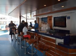 Waves Bar picture