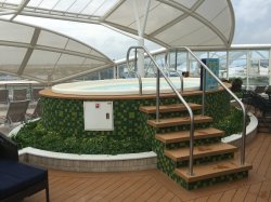 Harmony of the Seas Solarium picture
