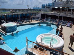 Caribbean Princess Neptunes Reef and Pool picture