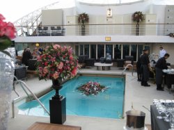 Seabourn Sojourn Club Pool picture