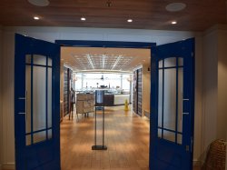 Symphony of the Seas Hooked Seafood picture